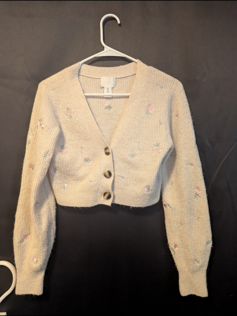 H&M Cream Cropped Cardigan with Pink Rose Embroidery Floral Girlhood Cottagecore
